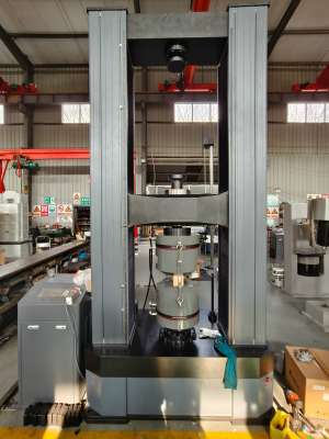 Revolutionary Electronic Universal Hydraulic Fixture Debuts, Redefining Precision Machining Standards