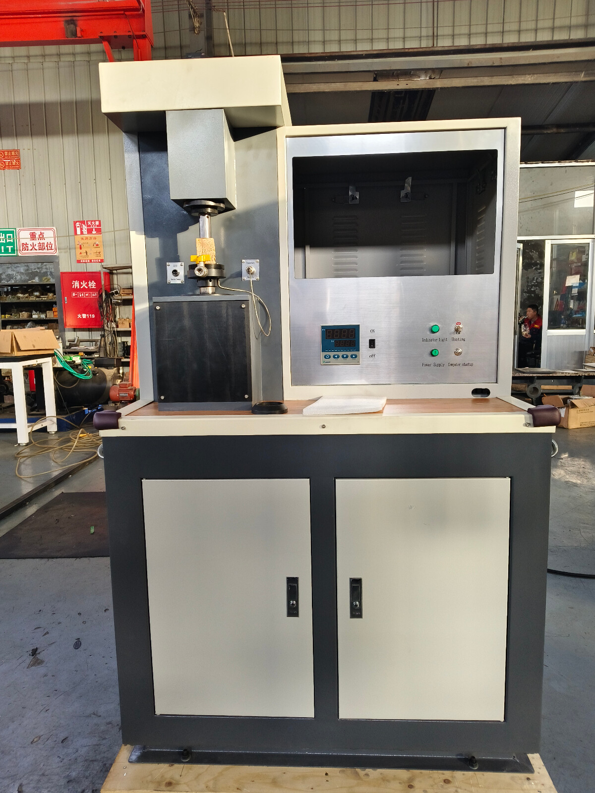 縦型コンピュータ制御万能摩擦摩耗試験機: 材料耐久性評価の飛躍的な進歩