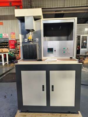 縦型コンピュータ制御万能摩擦摩耗試験機: 材料耐久性評価の飛躍的な進歩