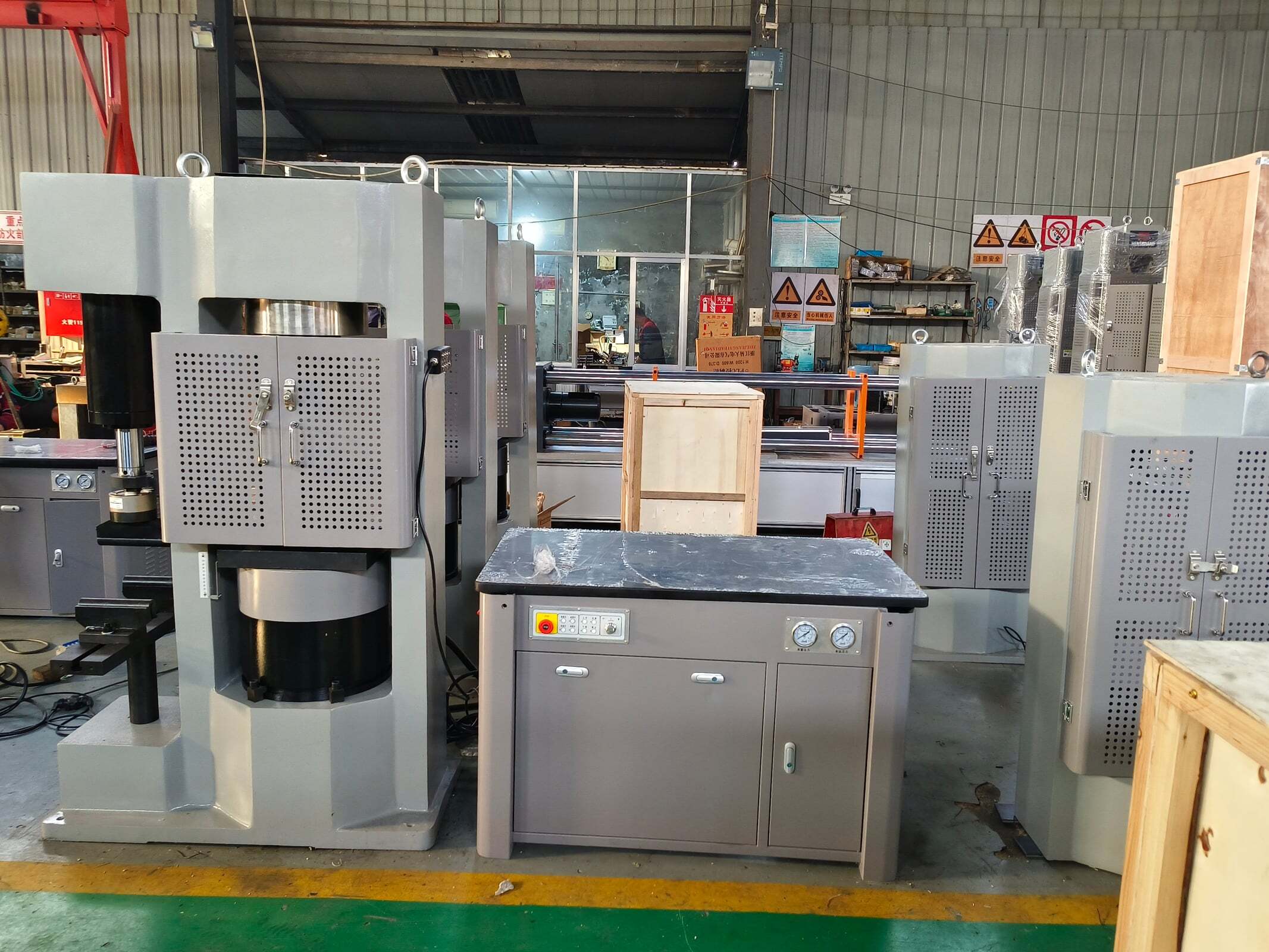 ASTM C39, C140, C1314, E4 3000KN 컴퓨터 제어 테스트 솔루션은 중요 산업에 대한 재료 성능 검증을 재정의합니다.